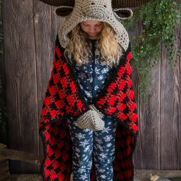 Hooded Woodland Moose Blanket