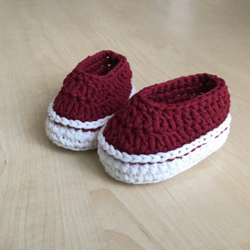 Sporty Baby Bootie & Hat Set N 234