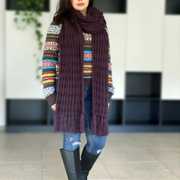 Cherry Plum knit scarf with fringe
