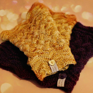 Goldstuck Cowl