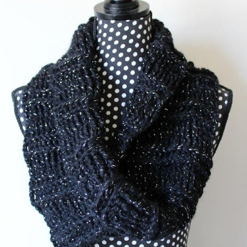 Add Sparkle Cowl