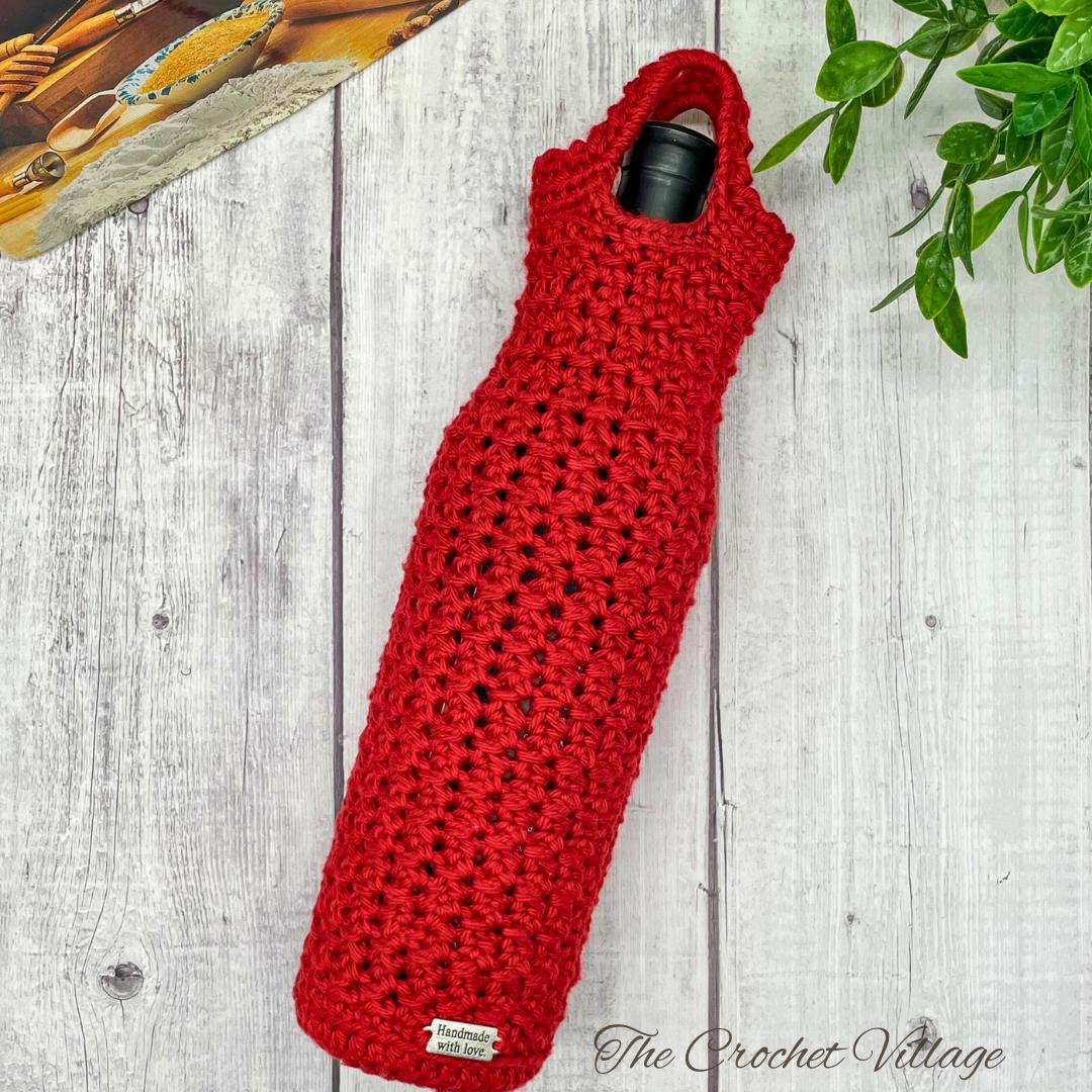 Merry Berry Wine Tote