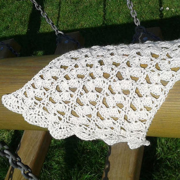 Scattered Shells Scarf