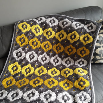 Retro Baubles - Overlay Mosaic Crochet