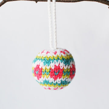 Fair Isle Christmas Baubles with Tassels (2015035)