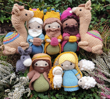 Nativity Scene Mary Joseph Jesus Donkey Sheep Melchior Balthasar Gaspar Camel Krippe Manger amigurumi three Magi