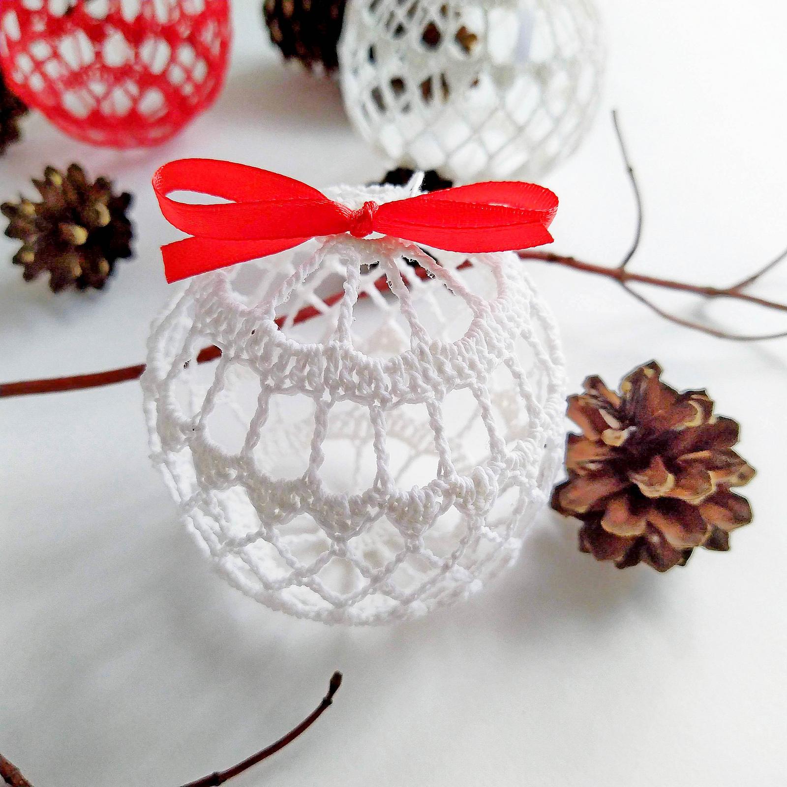 Christmas ball Lovely