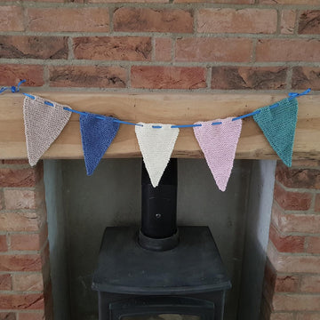Knitted Bunting