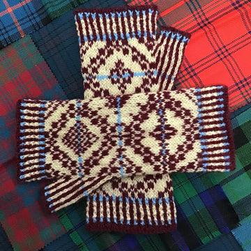 Pembrokeshire Fingerless Gloves