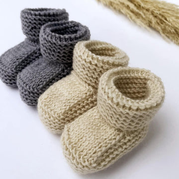 Simple & Quick Baby Booties
