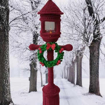 Victorian Street Lamp Decoration