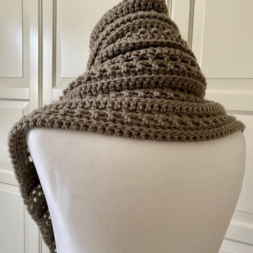 Holey-Craft Easy Cowl-Scarf