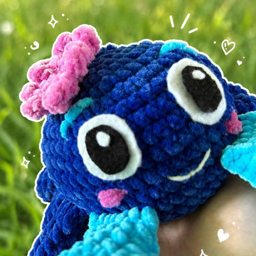 Blue Blossom Crab Amigurumi, Crochet Pattern