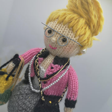 Coco doll goes shopping