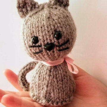 Little Knit Kitten