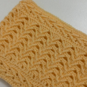Cupid's Dilemma Cowl