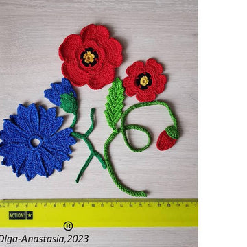 Bouquet of poppy and cornflower