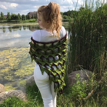 Green Leaf on Branch Shawl