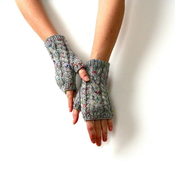 Cabled Delight Mitts