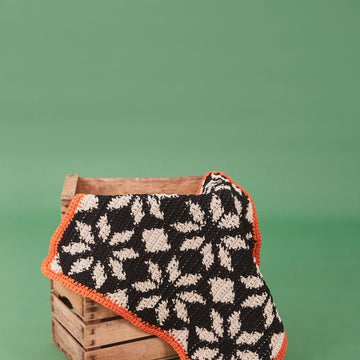 Monochrome Burst Mat - Free Rug Crochet Pattern in Paintbox Yarns Recycled Big Cotton