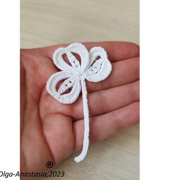 Crocheted shamrock 4