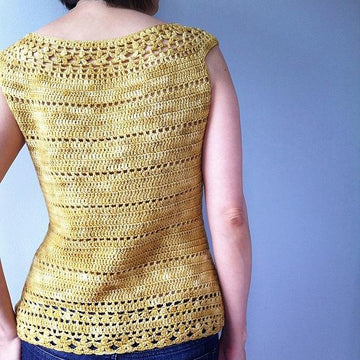 Arianne - floral lace yoke shell