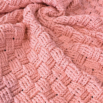 Blush Glam Chunky Blanket