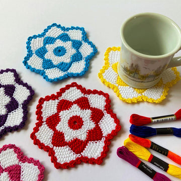 Tunisian flower coaster by HueLaVive