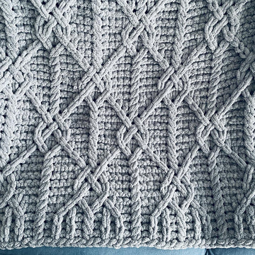 Celtic Knot Lattice Blanket
