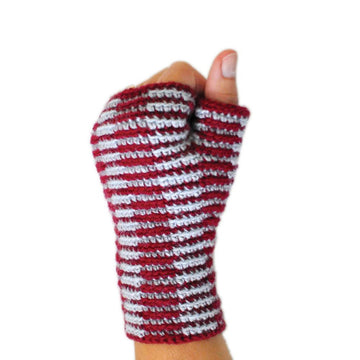 Shadow fingerless gloves