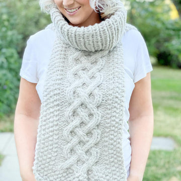 Cozy Celtic Kerchief (Dickie)