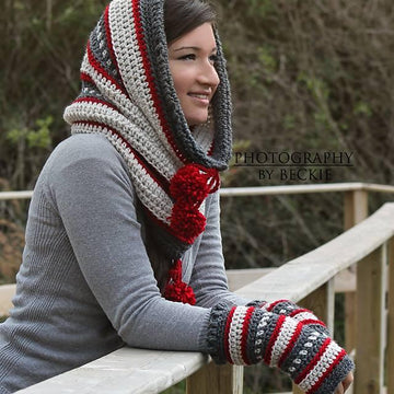 Dylan Hooded Cowl