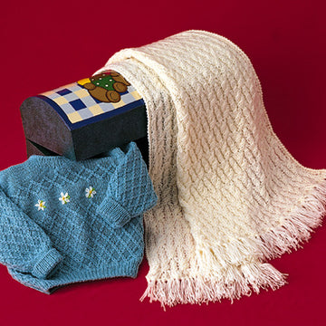 Baby Blanket With Fringes in Adriafil Avantgarde - Downloadable PDF