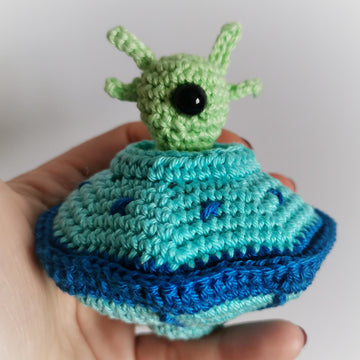 Zorp the Alien - Flying Saucer
