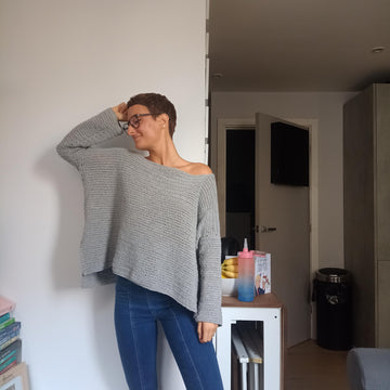 Backless crochet sweater