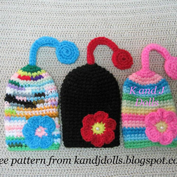 Flower key cozy - free amigurumi crochet pattern
