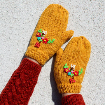 Floral Bouquet Mittens Gloves