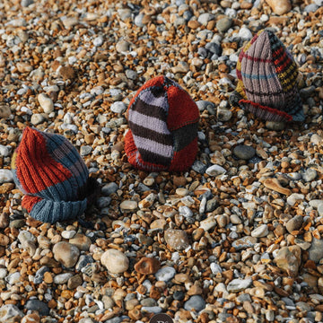 Peak Hats in Rowan Pebble Island (DE) - Downloadable PDF
