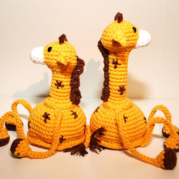 Giraffe - Shelf Sitter - Amigurumi