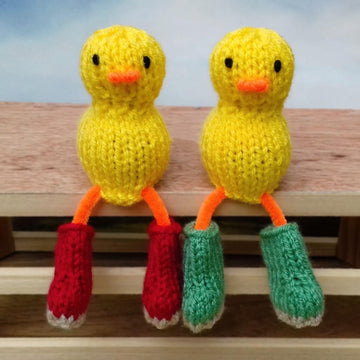 Puddle-Duckling Shelf Sitter - Creme Egg Cover