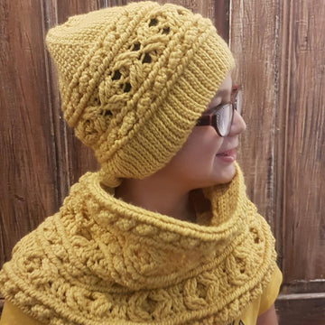 Celtic Cabled Cowl