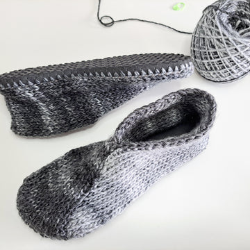 Slippers with flip-flop soles Sentro or Addi 22