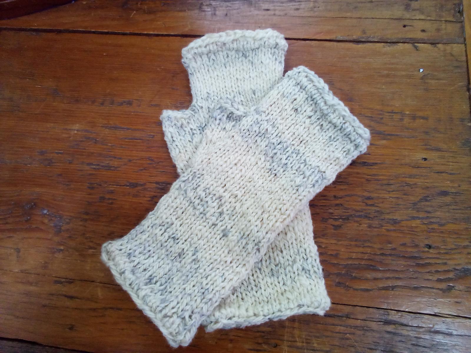 Moonrise Mitts