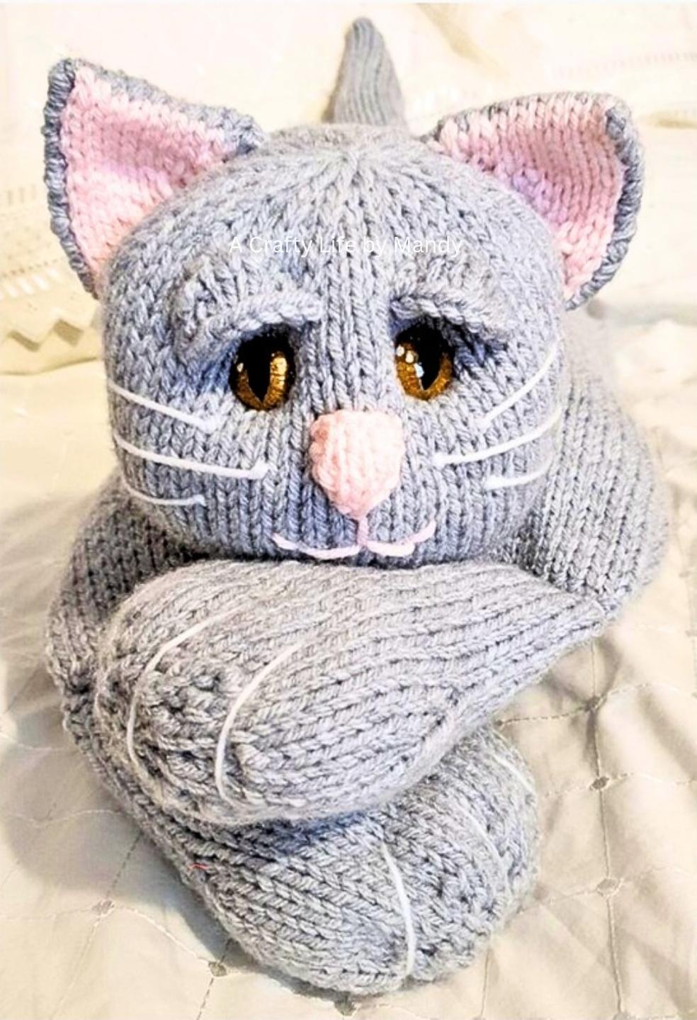 Gracie The Cat Pyjama/Water Bottle Case