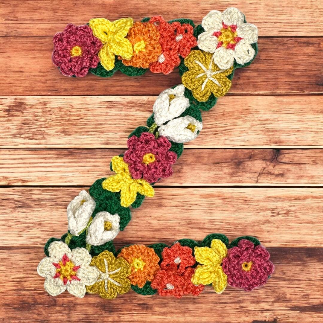 Floral letter Z crochet applique pattern