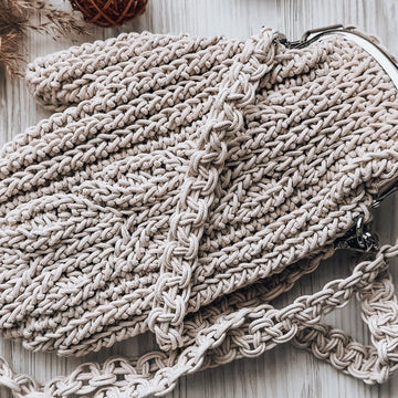 Mitten bag