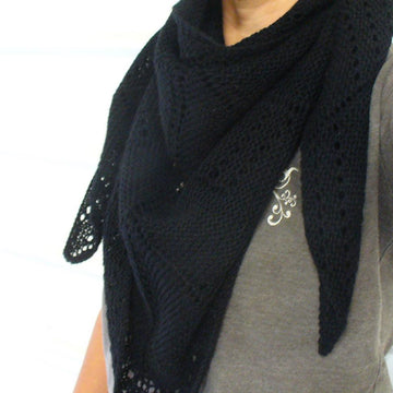 Dark Horse Shawl