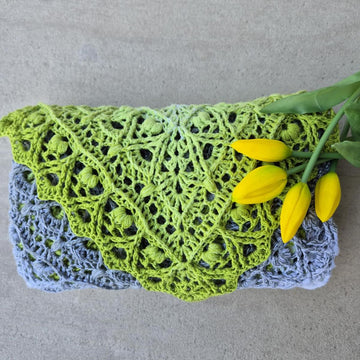 Triangular Scarf "Phoibe"