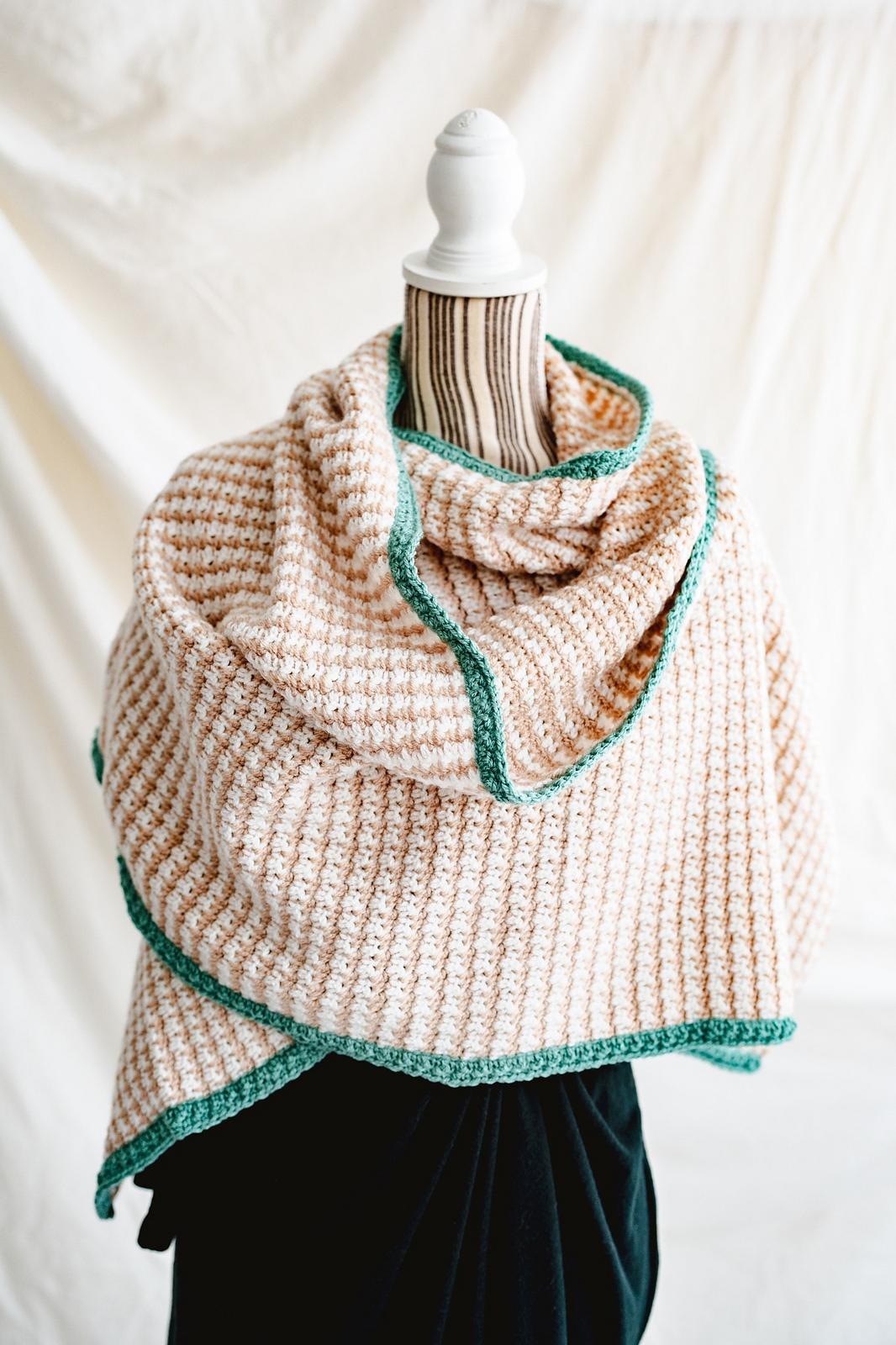 Frosted Forest Houndstooth Wrap