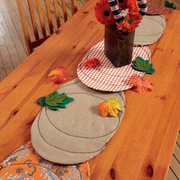 McCall's Pumpkin Placemats/Table Runner Witch Hat/Legs and Wreaths M7490 - Paper Pattern One Size